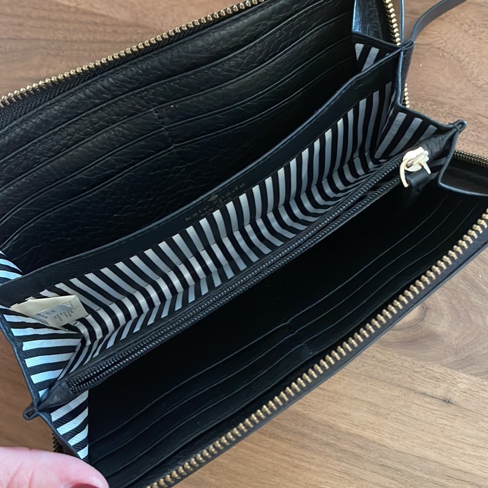 Kate spade black leather cobble hill Lacey zip around wallet - Picture 4 of 9